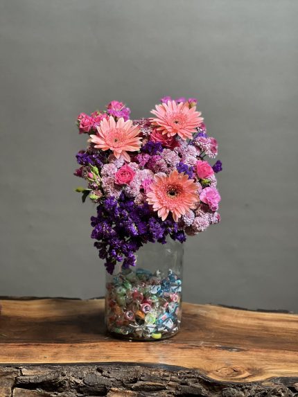 سبد گل شیشه ای طرح کندی صورتی