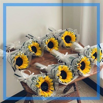 گلفروشی نزدیک رستوران یاس چیتگر
