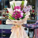 گلفروشی نزدیک پوشاک صادقیه
