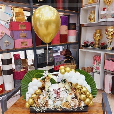 گلفروشی نزدیک مرکز تخصصی لیزر صادقیه