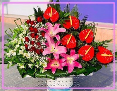 گل شیشه ای