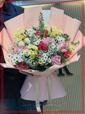 گلفروشی نزدیک خیابان بهارستان