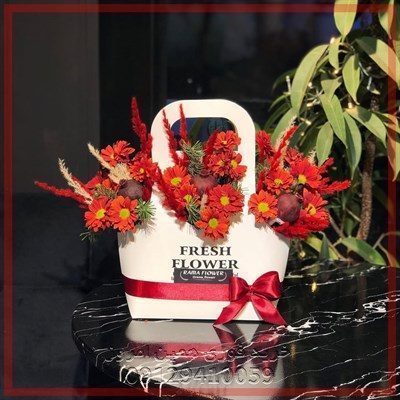 گلفروشی نزدیک پالادیوم ولنجک