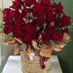 گلفروشی نزدیک لباس بچه گانه جهان کودک