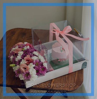 گلفروشی نزدیک چیتگر در شب