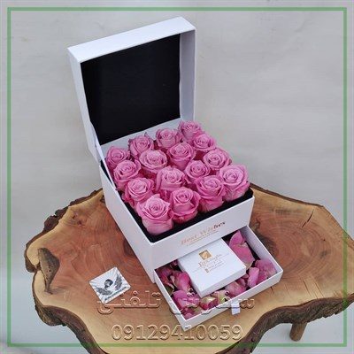 گلفروشی نزدیک کفش جردن اصل