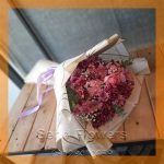 گلفروشی نزدیک بوتیک های خیابان فرشته
