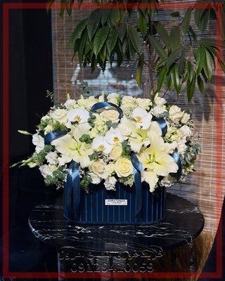 گلفروشی نزدیک بهارستان لباس