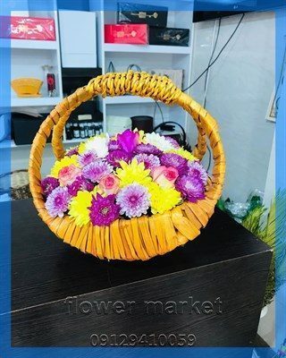 گلفروشی نزدیک خیابان گیشا
