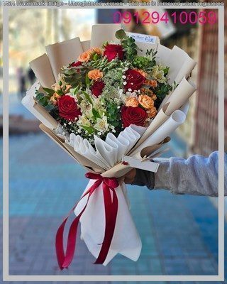 گل اورینتال سفید