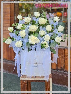 گل مناسب برای خانم 60 ساله