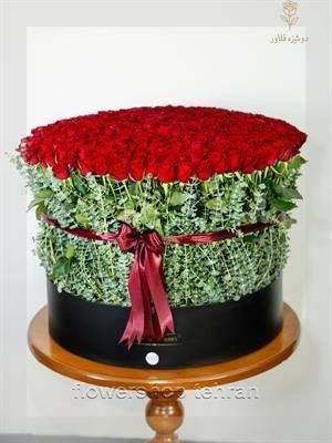 گلفروشی نزدیک خیابان حجاب