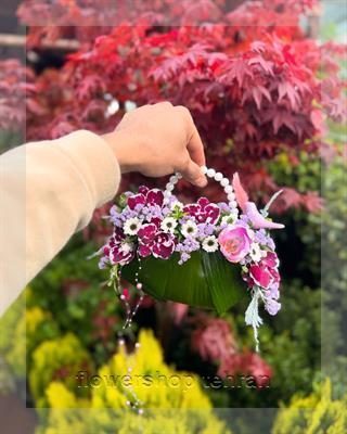 گلفروشی نزدیک خیابان چهلستون