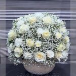 چیدمان هنری دسته گل فانتزی کوچک برای دکور میز یا لابی