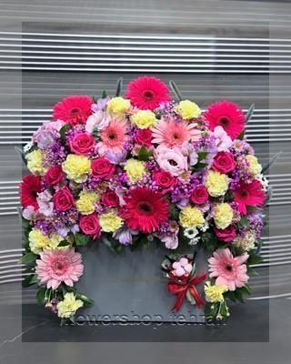 گلفروشی نزدیک خیابان سمیه