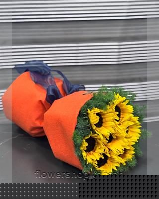 خرید گل برای خواستگاری با گل‌های تازه و دیزاین حرفه‌ای