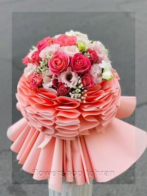جعبه فانتزی گل؛ انتخابی مطمئن برای هر سن و سلیقه
