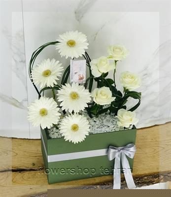 قیمت دسته گل مصنوعی خواستگاری؛ انتخابی مطمئن برای هر سن و سلیقه