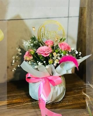 گلفروشی نزدیک پانسیون شهرک غرب