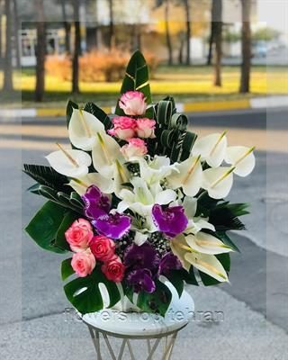 گلفروشی نزدیک پارک شهرک غرب