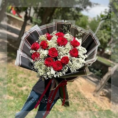 سفارش سفارش آنلاین گل با ارسال سریع و بسته‌بندی شیک