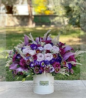 با دسته گل مردانه کوچک فضای سرد و خسته‌کننده را زنده کن
