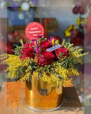 خرید باکس گل آنلاین مناسب شرکت‌ها، مطب‌ها و فضاهای اداری