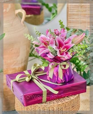 گلفروشی نزدیک کتاب فروشی هروی