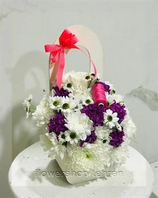 گل خواستگاری جام مناسب شرکت‌ها، مطب‌ها و فضاهای اداری