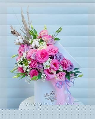 با عکس گل طبیعی در خانه فضای سرد و خسته‌کننده را زنده کن