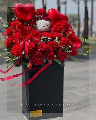 با بهترین گل برای سالگرد ازدواج رنگ و زندگی را به جشن‌ها اضافه کن