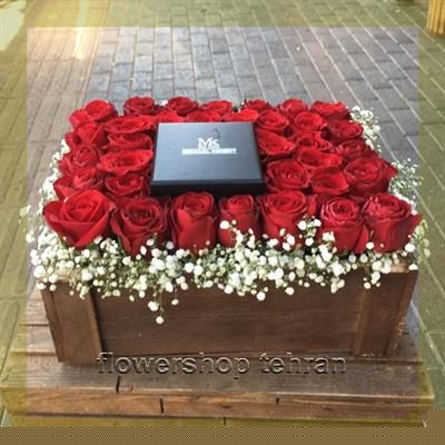 تاج گل آنلاین لوکس برای سلیقه‌های سخت‌پسند