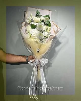 دسته گل لاکچری خواستگاری مناسب شرکت‌ها، مطب‌ها و فضاهای اداری