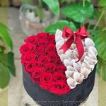 سبد گل خواستگاری رز قرمز؛ انتخابی مطمئن برای هر سن و سلیقه